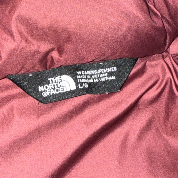 Women's North Face puffer coat - Picture 4 of 5